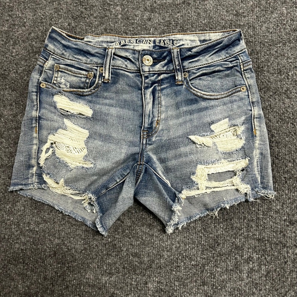 American Eagle Denim Shorts Womens Size 6 Blue Viscose Distressed Raw Hem